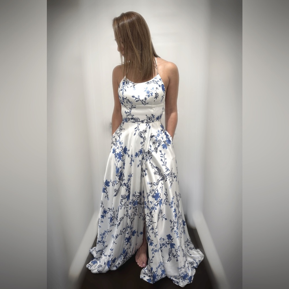 Betsy&Adam Front Slit Gown, White & Blue, Size 0